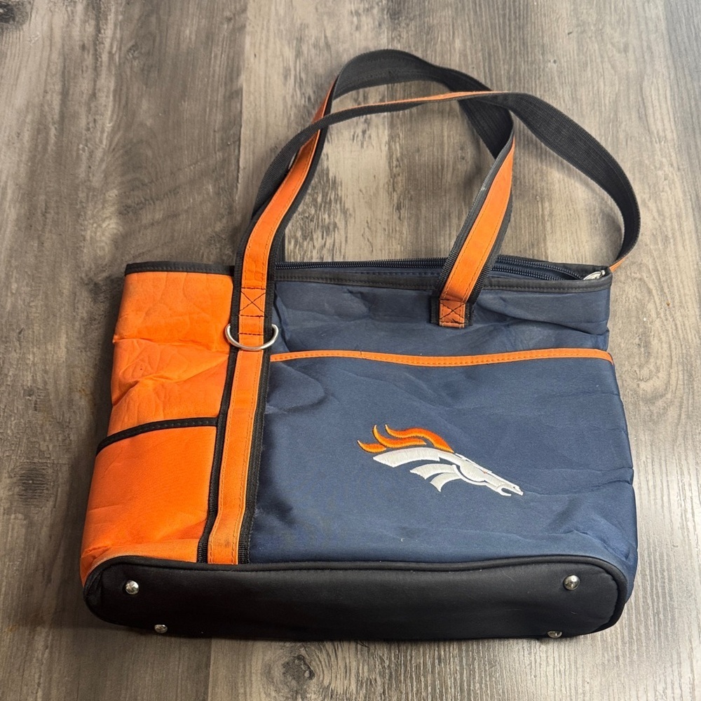 Denver Broncos Navy and Orange Insulated Lunch Bag